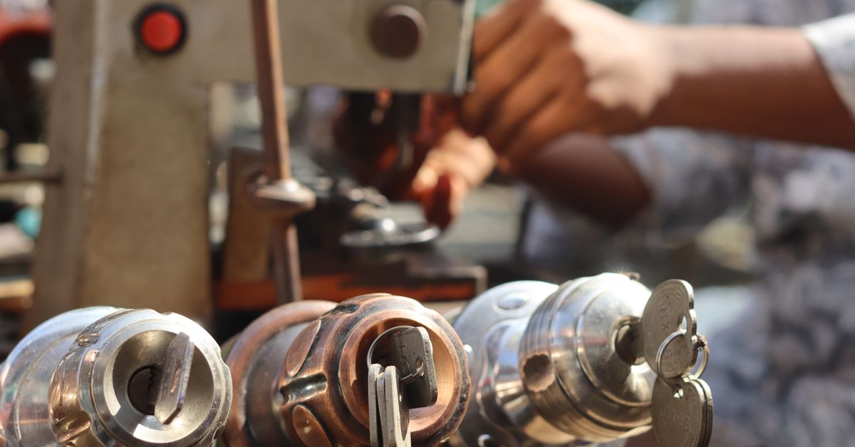 Is There a Best Time of Year for Locksmith Work in Florence? — Hank Locksmith NJ